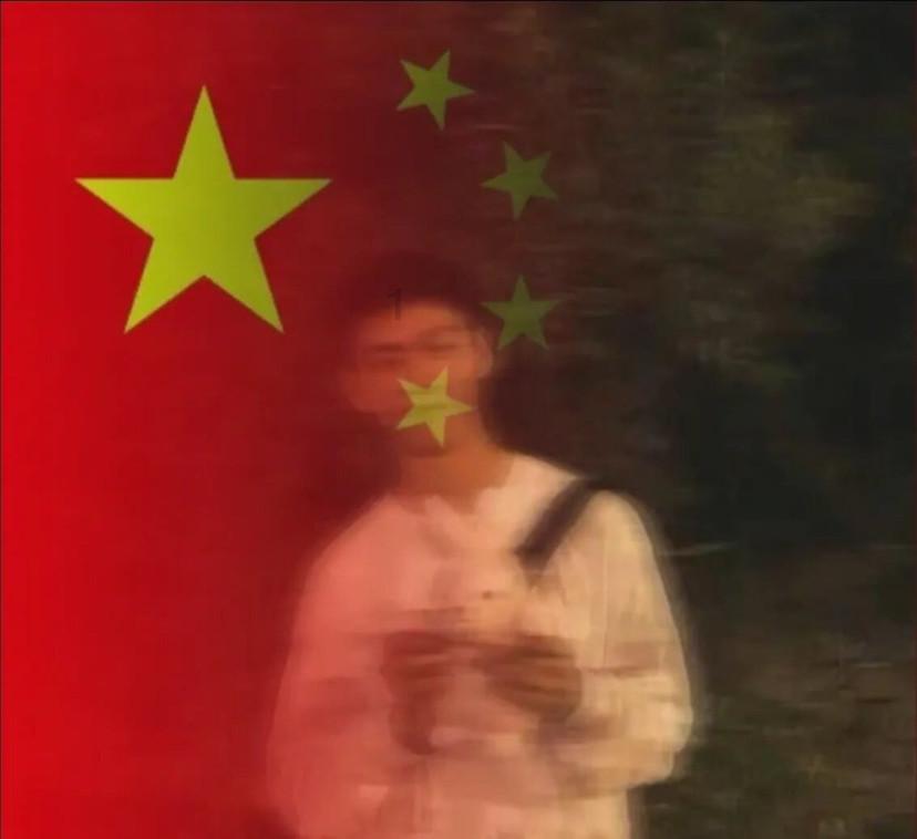 大型警车找轮胎